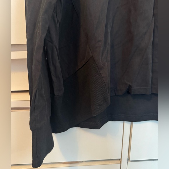 NWT Mixed media black blouse 2X - Picture 2 of 5